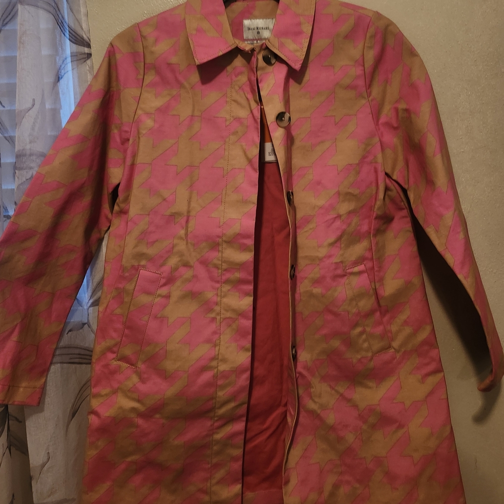 Isaac Mizrahi Vibrant Pink and Gold Houndstooth Trench Coat